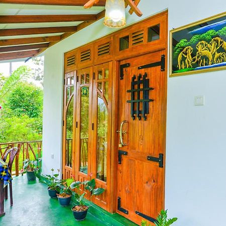 Astral Zone Cottage เอลลา ภายนอก รูปภาพ