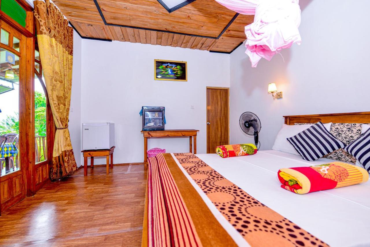Astral Zone Cottage เอลลา ภายนอก รูปภาพ